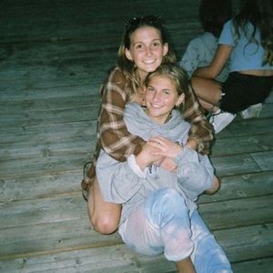 Meet your Posher, Ella